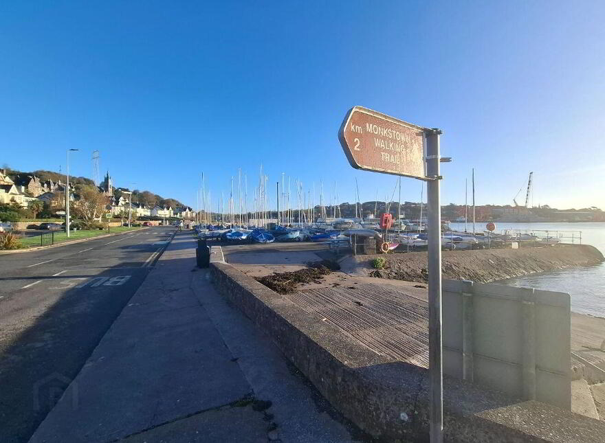4 Castle Terrace, Monkstown, T12FXF7