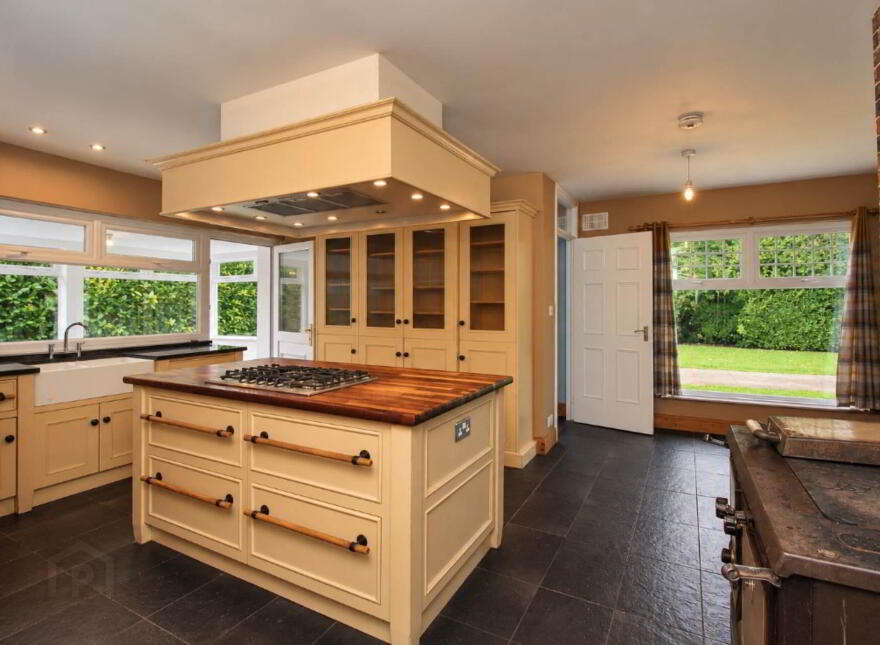 9 Ballycraggan, Puckane, Nenagh, E45PK23