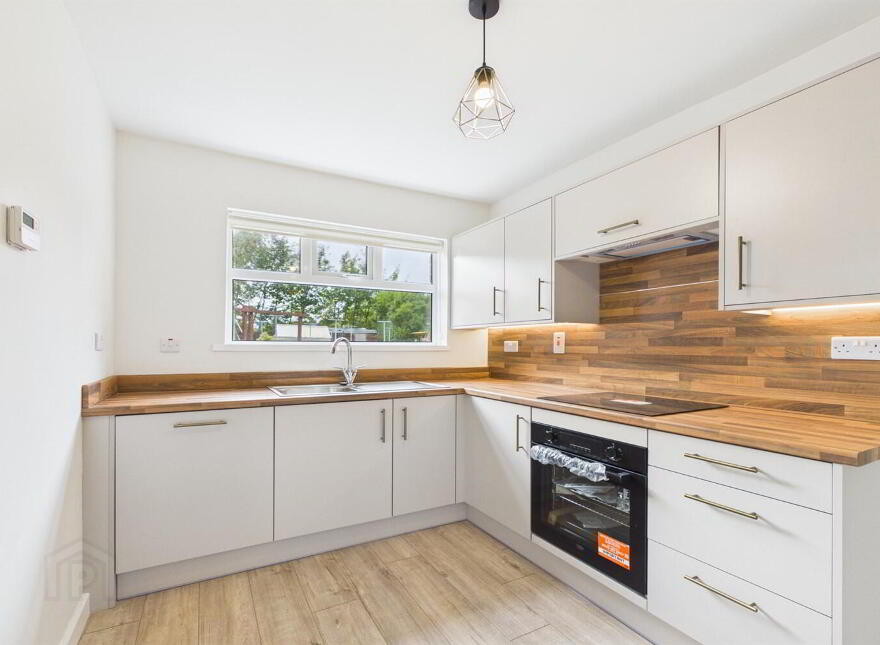 55 Clarawood Park, Belfast, BT5 6FT