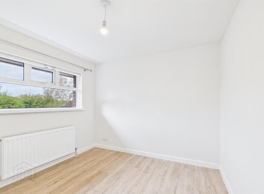 55 Clarawood Park, Belfast, BT5 6FT