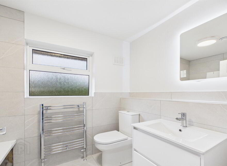 55 Clarawood Park, Belfast, BT5 6FT