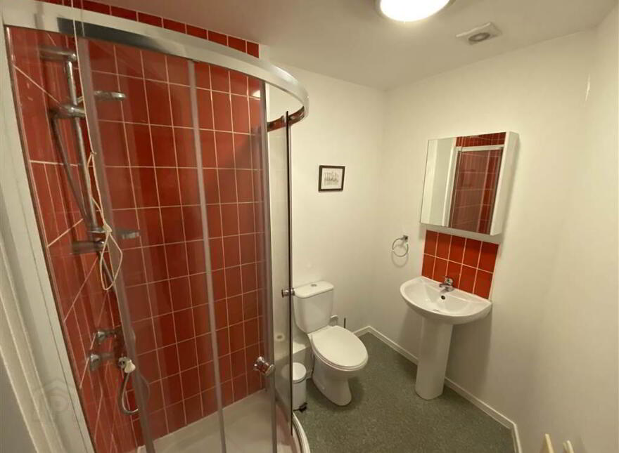 1.2, 117 Lisburn Road, Belfast, BT9 7AF