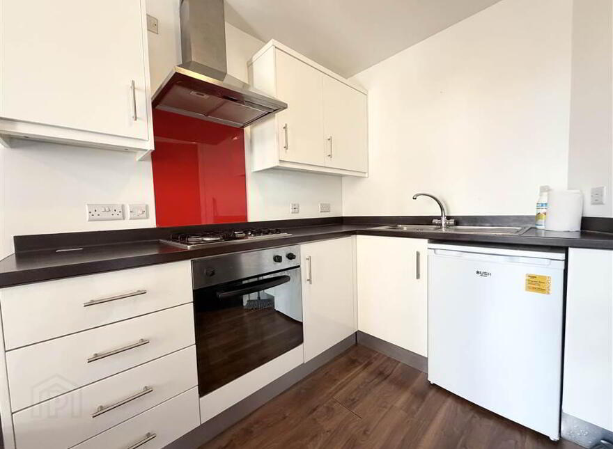 1.2, 117 Lisburn Road, Belfast, BT9 7AF