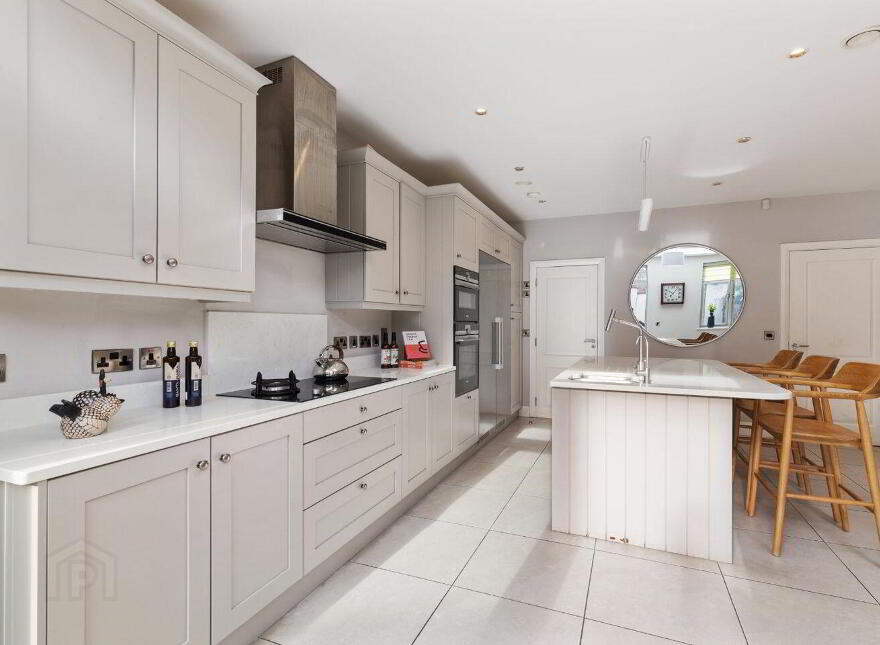 4 Knocksinna Wood, Blackrock, Blackrock, D18P9P1
