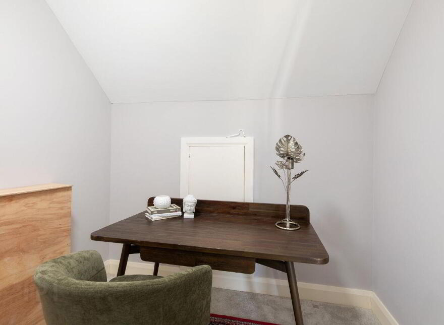 4 Knocksinna Wood, Blackrock, Blackrock, D18P9P1