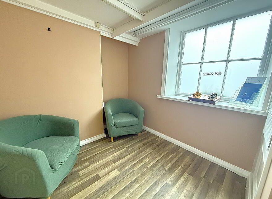 1 The Square, Hillsborough, BT26 6AG