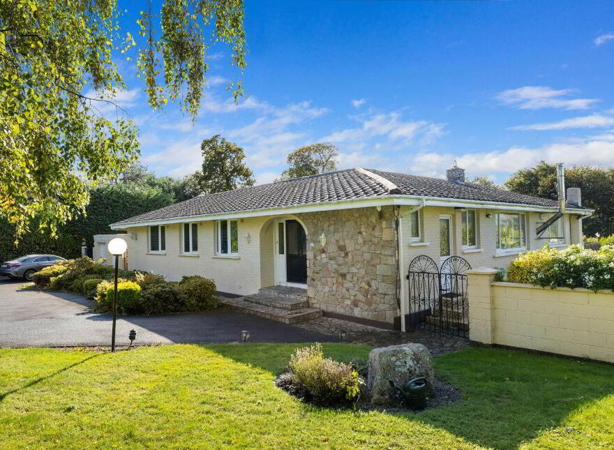 Graceland, 1 Killiney Heath, Killiney, A96R684