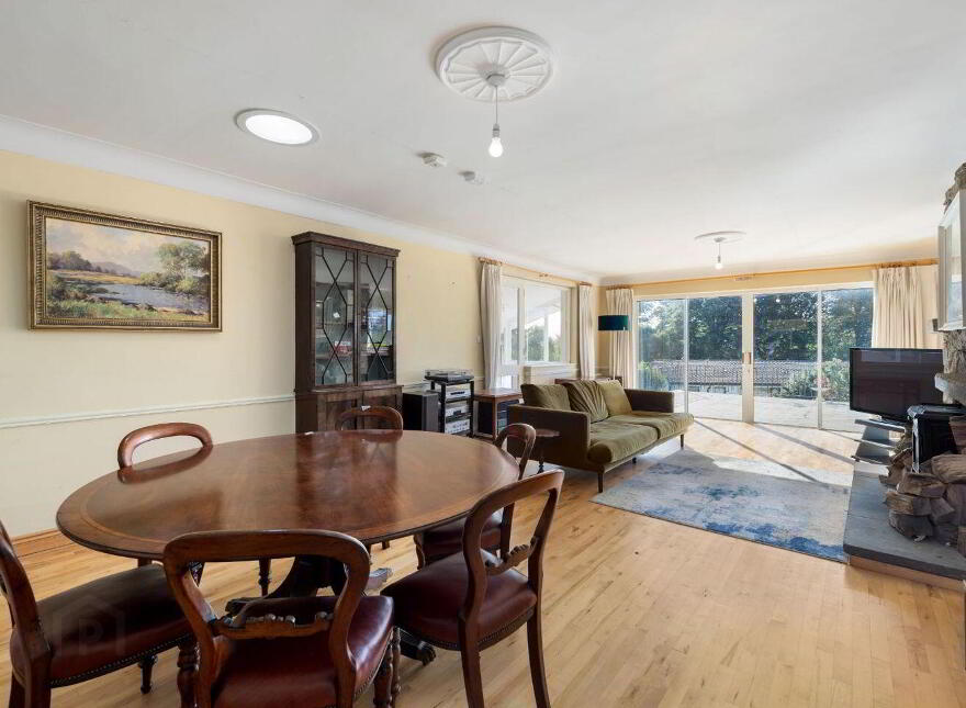 Graceland, 1 Killiney Heath, Killiney, A96R684
