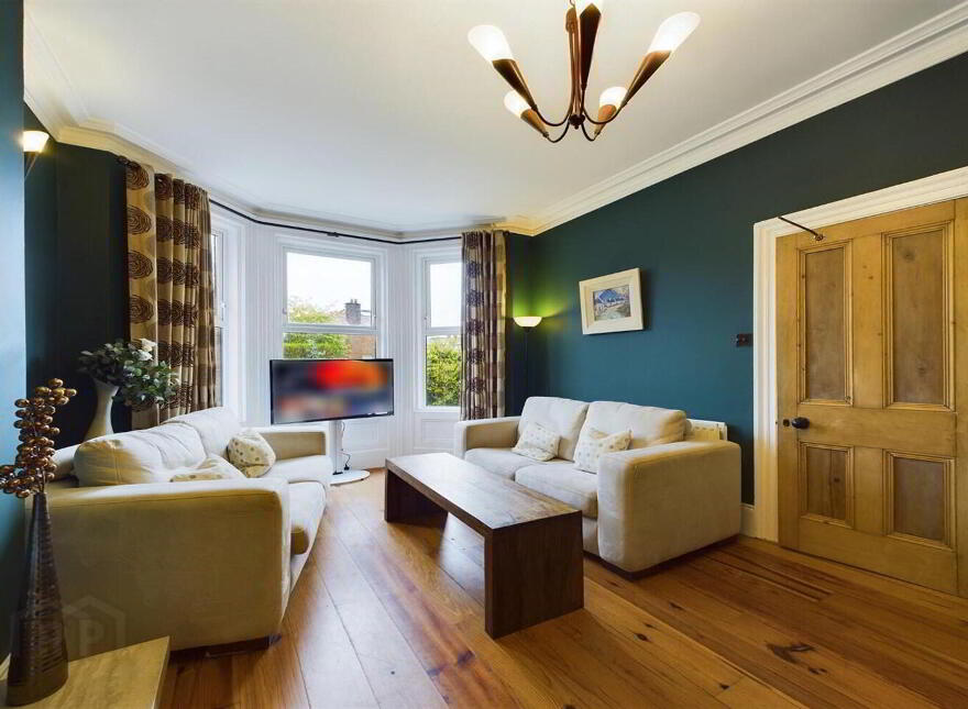 375 Upper Newtownards Road, Belfast, BT4 3LF