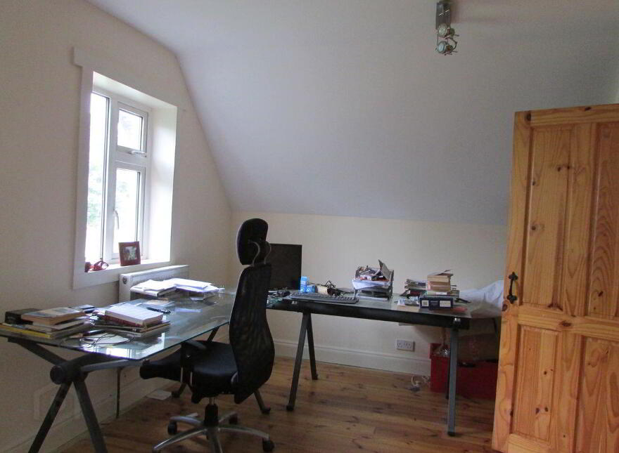 Monagee, Camus, Cashel, E25F437