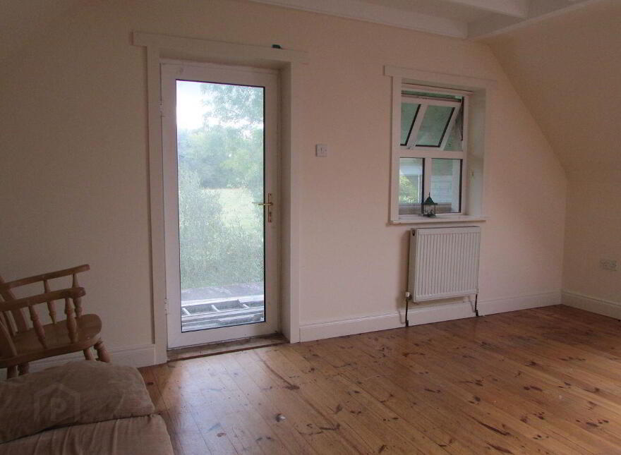 Monagee, Camus, Cashel, E25F437