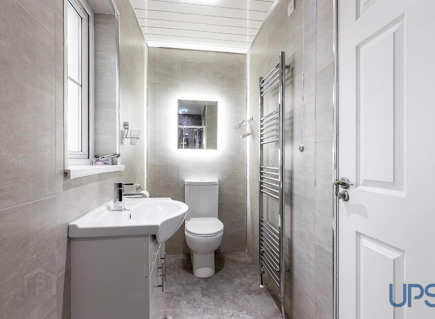 112 Lagmore Glen, Stewartstown Road, Dunmurry, Belfast, BT17 0WB