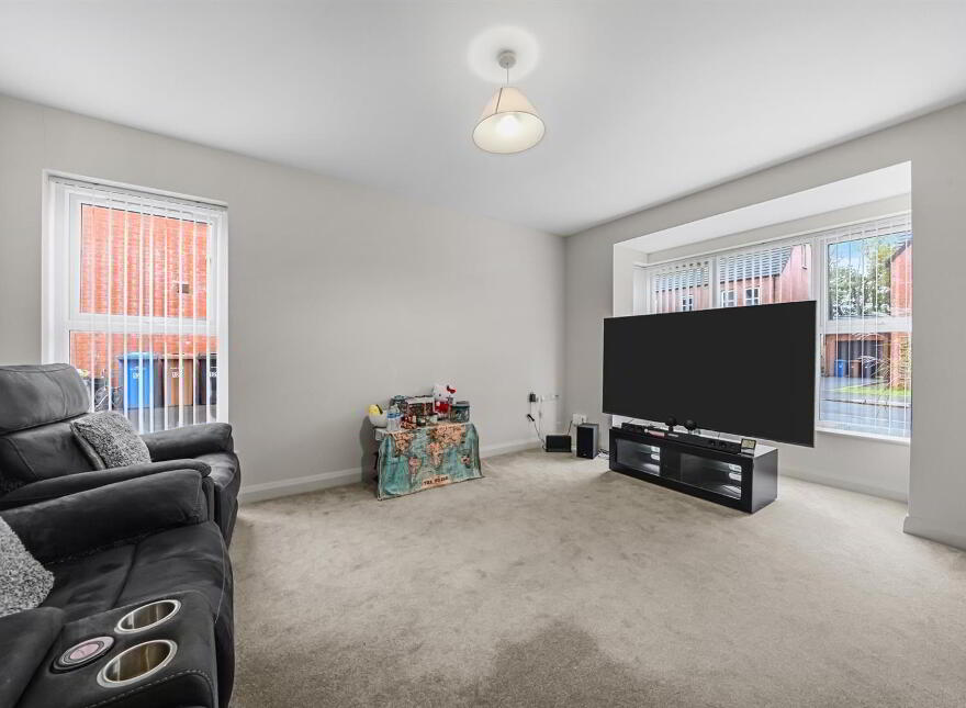 14 High Trees Crescent, Donaghadee, BT21 0GT