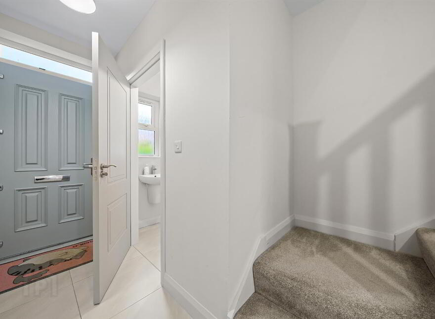 14 High Trees Crescent, Donaghadee, BT21 0GT
