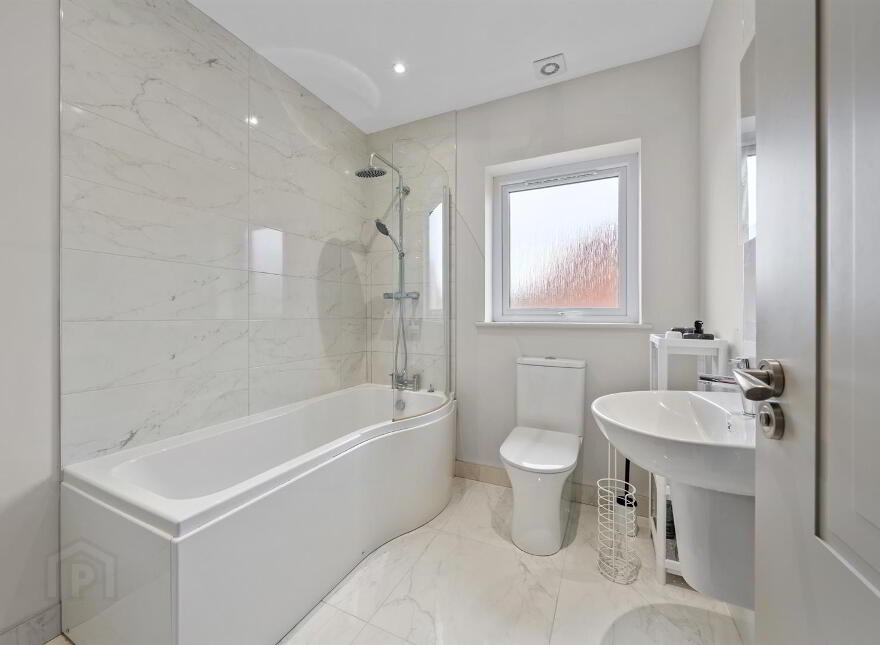 14 High Trees Crescent, Donaghadee, BT21 0GT