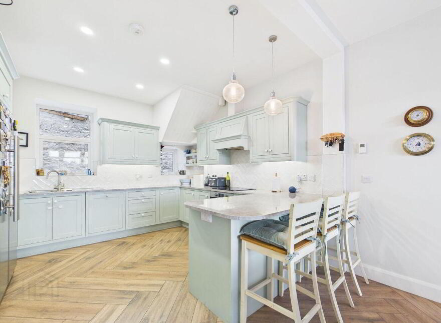 Bayview, Strand Road, Monkstown, T12AE6N