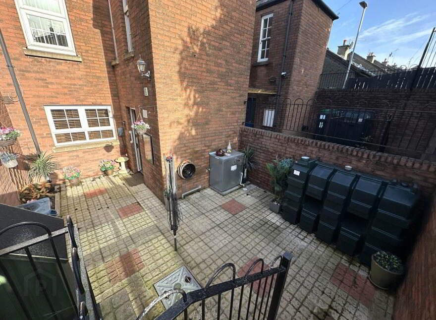 31 Barrack Hill, Armagh, BT60 1BL