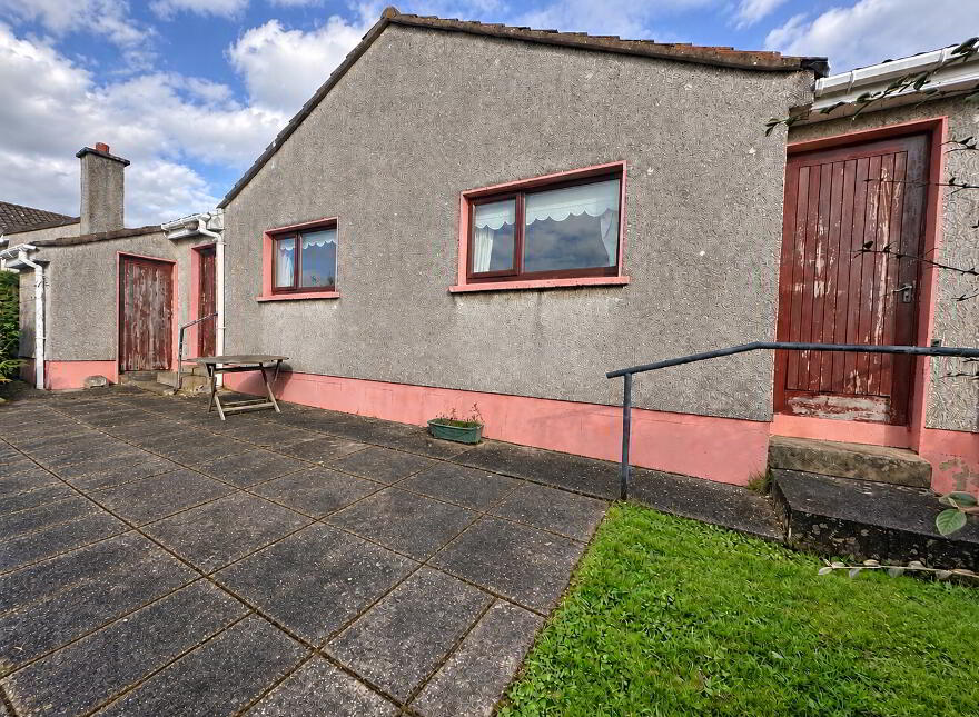 8 Thorndale, Letterkenny, F92PX7Y