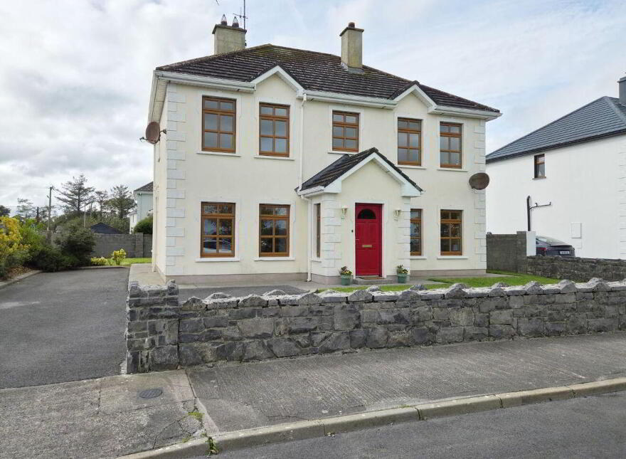 8 Churchfields, Shrule, H91P8C2