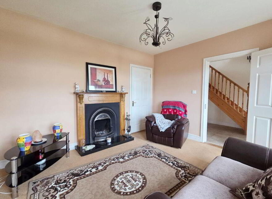 8 Churchfields, Shrule, H91P8C2