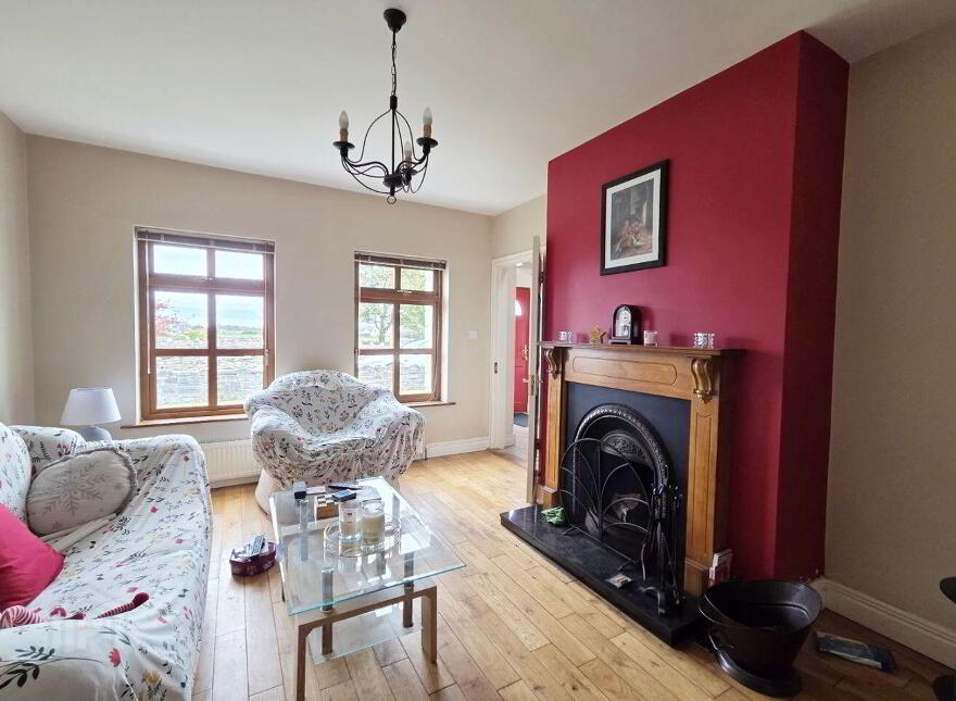8 Churchfields, Shrule, H91P8C2