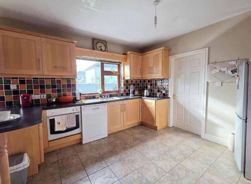 8 Churchfields, Shrule, H91P8C2