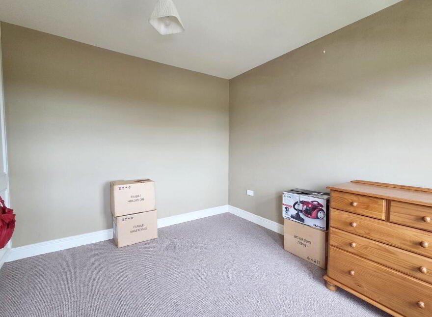 8 Churchfields, Shrule, H91P8C2