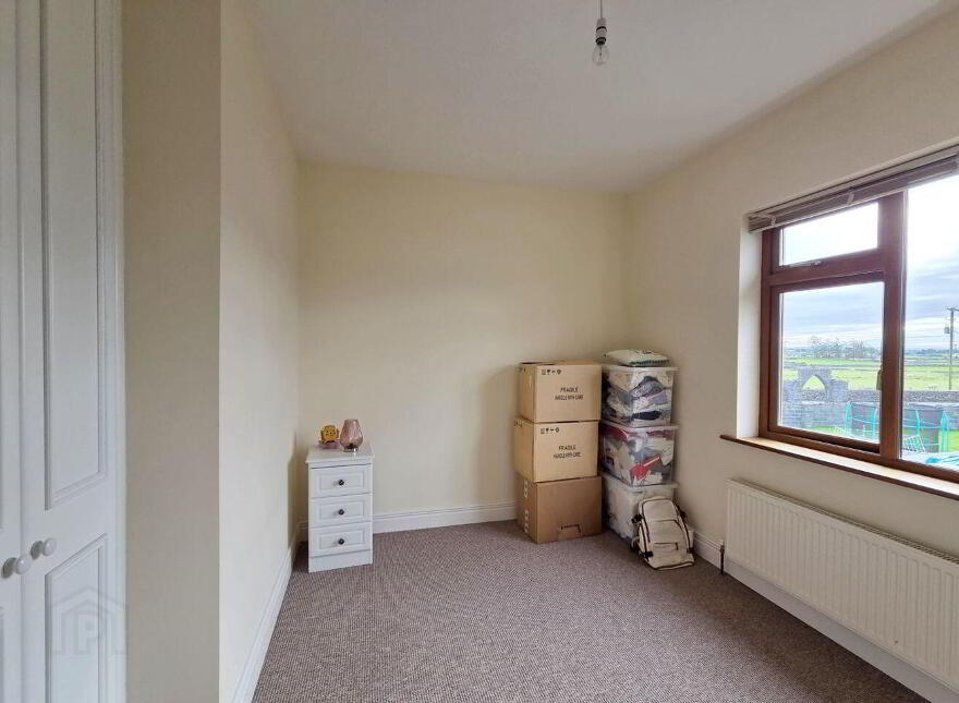 8 Churchfields, Shrule, H91P8C2