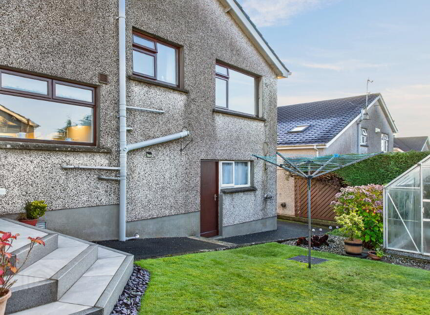 1 Hillside Drive, Ballymena, BT43 5NA