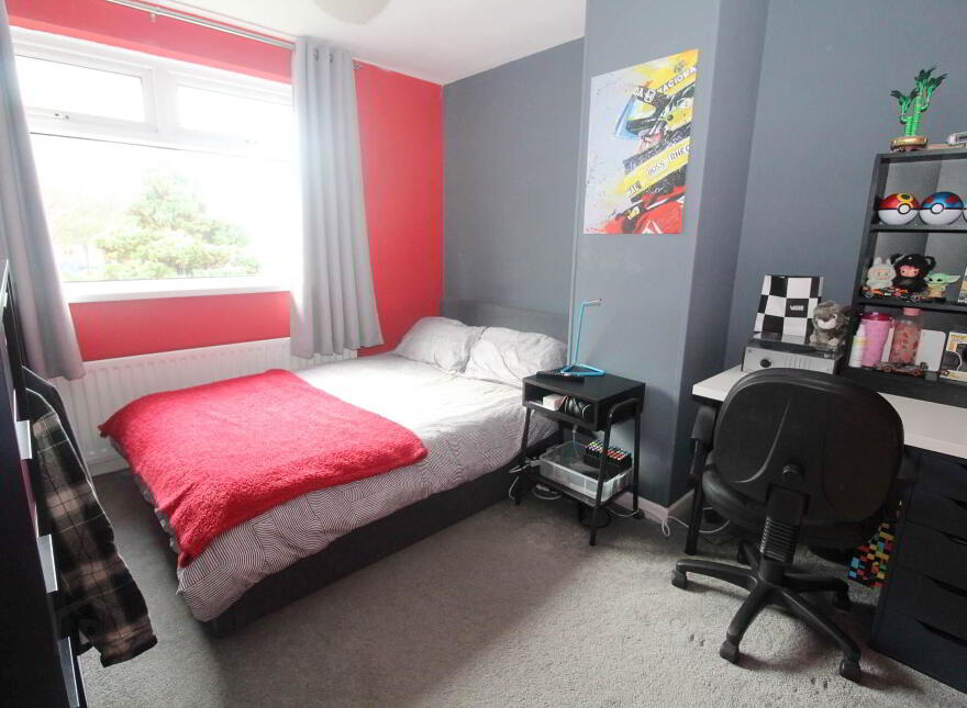3 Cloverhill Ave, Bangor, BT19 6HB