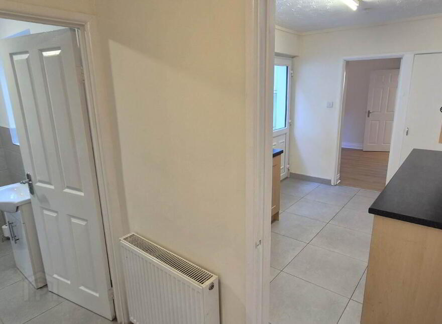 8 Maybrook Terrace, Buncrana Road, Derry, BT48 7QW