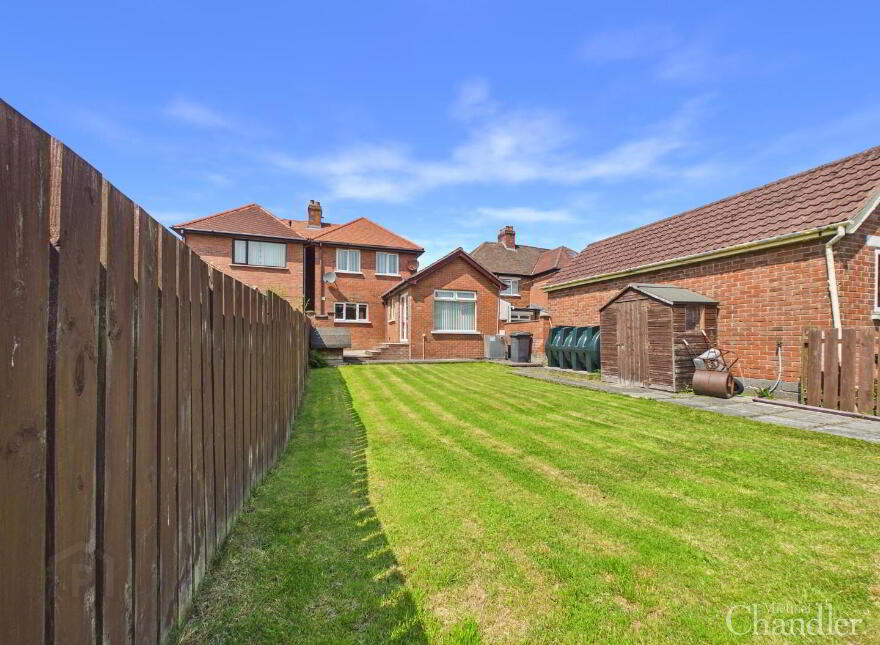 119 Mount Merrion Park, Belfast, BT6 0GA