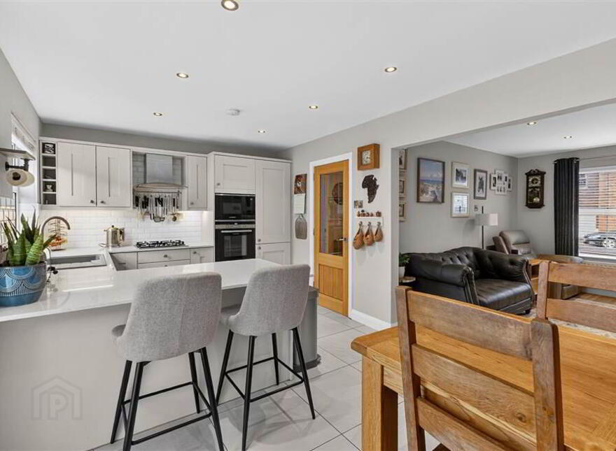 2 Church Green, Diamond Road, Dromore, BT25 1LL