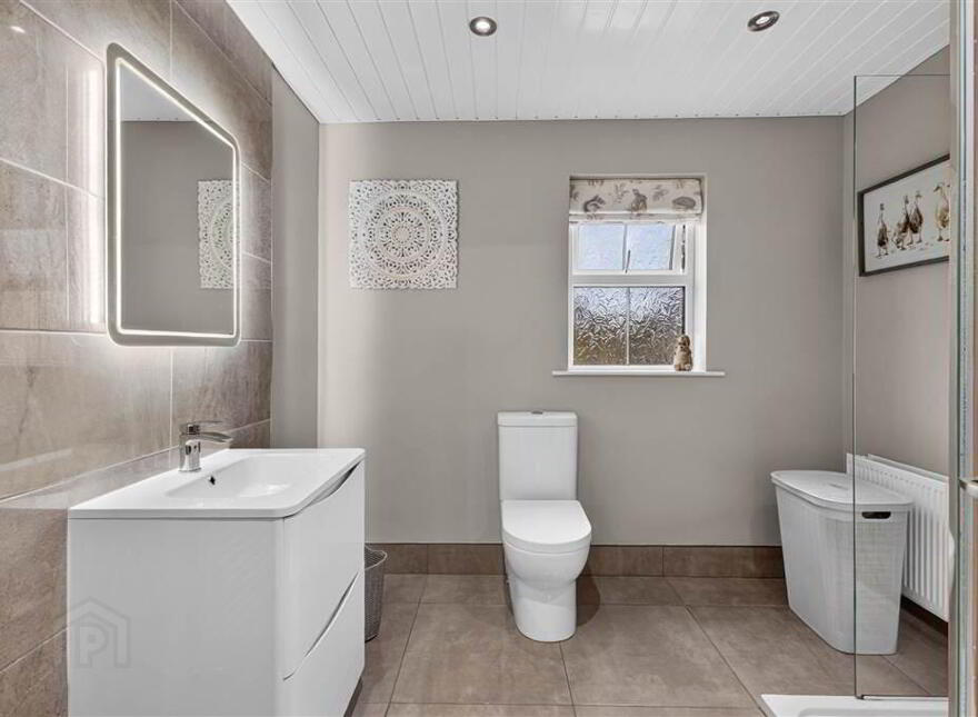 2 Church Green, Diamond Road, Dromore, BT25 1LL