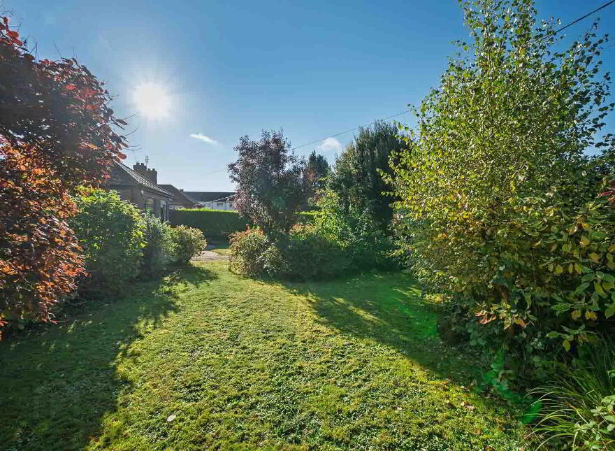 37 Ballyregan Road, Dundonald, Belfast, BT16 1HZ