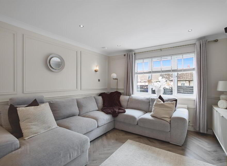 11 Ballybeen Park, Dundonald, Belfast, BT16 2QB