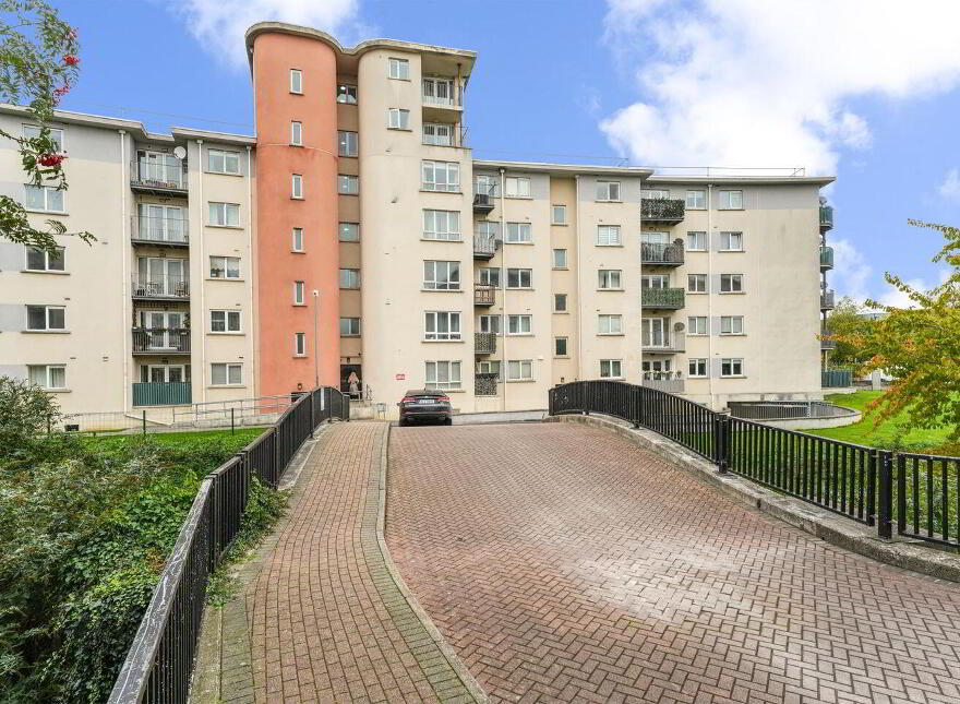 2 A Aras Na Cluaine, Clondalkin, Clondalkin, D22