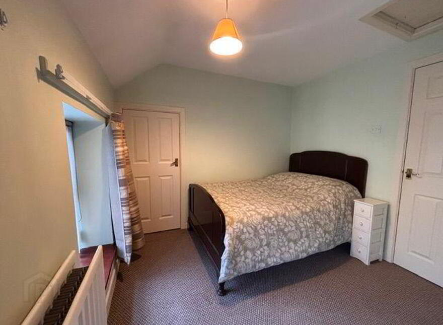 18 Mary Street, Warrenpoint, BT34 3NT