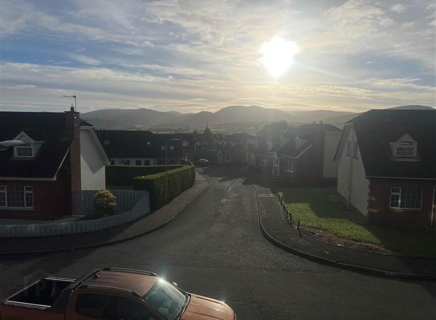 8 Slievenagarragh, Hilltown, Newry, BT34 5BF