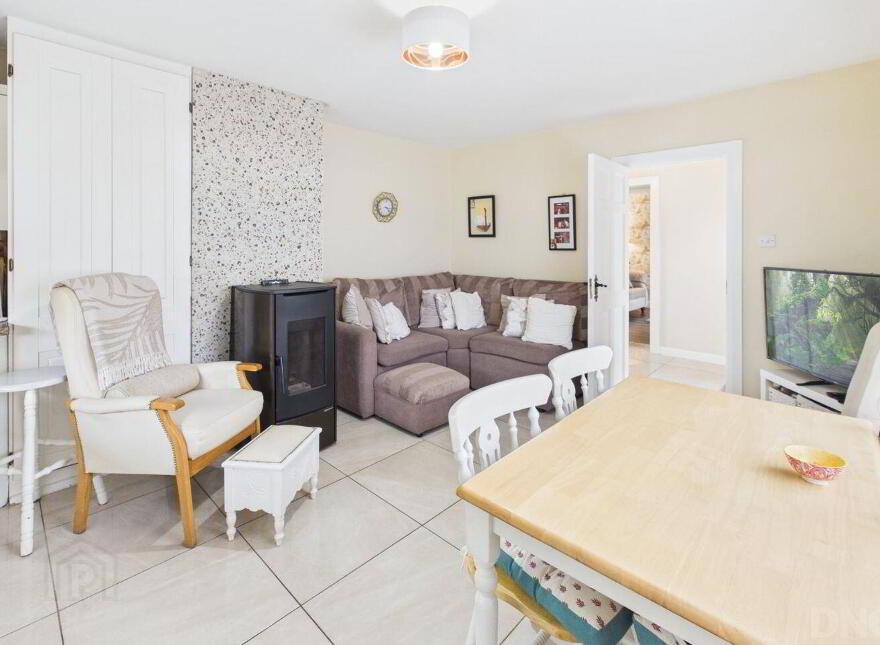 Grovesend, Rhode, R35D896
