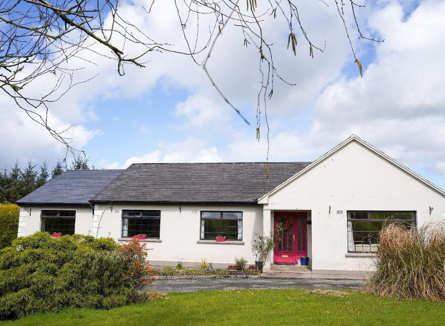 Knockbrack, Knocknagoshel, V92X437