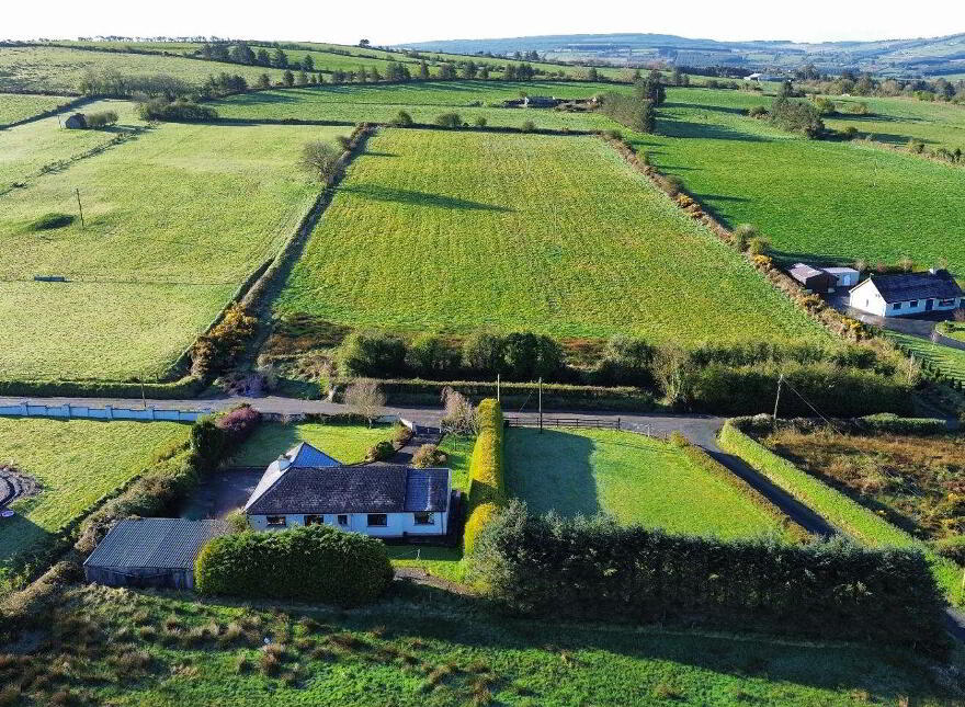 Knockbrack, Knocknagoshel, V92X437