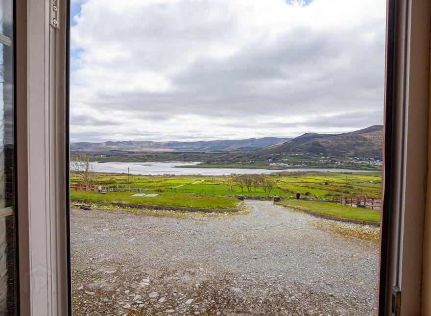 Cloghanelinaghan, Cahersiveen, V23NP60