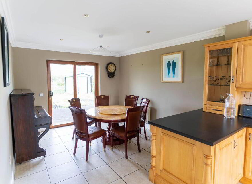 12 Marina Walk, Cahersiveen, V23YY50