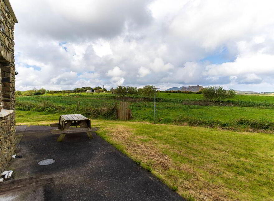 12 Marina Walk, Cahersiveen, V23YY50