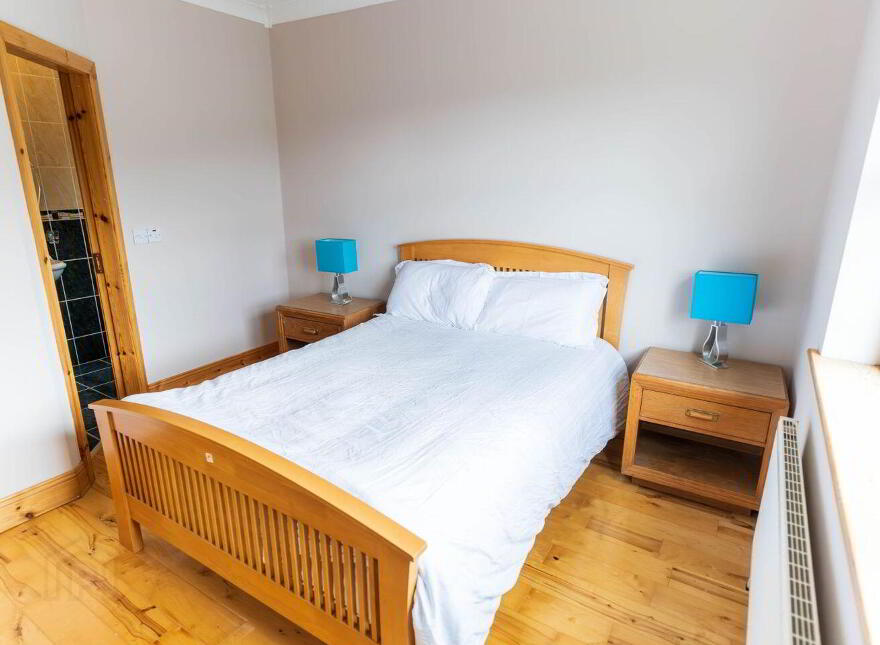 12 Marina Walk, Cahersiveen, V23YY50