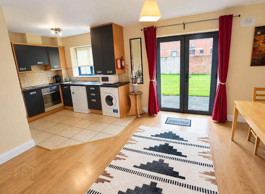 60 Block B, Brú Na Sionna, Shannon Town Centre, Shannon, V14HE18