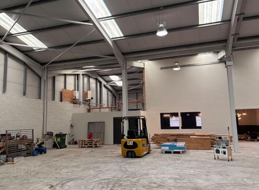 Unit 2, Link Road, Smithstown, Shannon, V14HW54