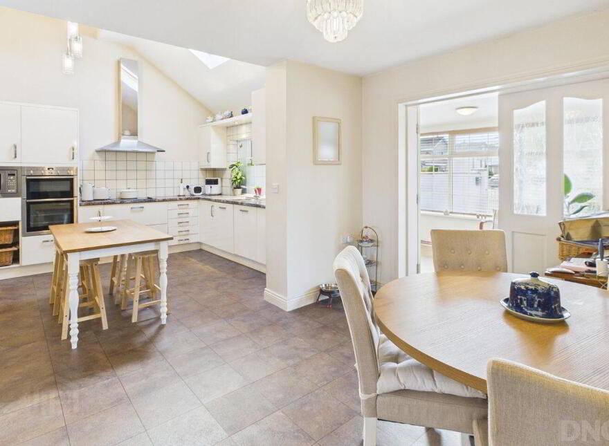 Abramis, 11 Whitehall, Tullamore, R35XK07