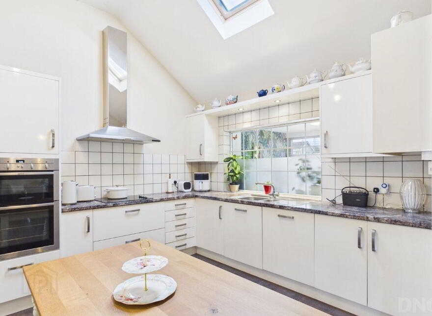 Abramis, 11 Whitehall, Tullamore, R35XK07